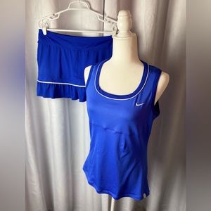 NIKE 2 piece tennis outfit.